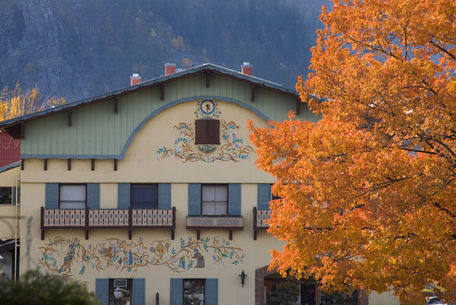 A German building in Leavenworth, Washington in autumn.