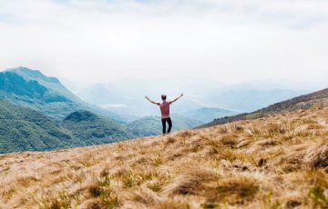 Man hiking in the Pacific Northwest.