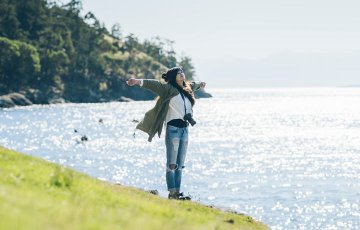 young photographer in a park